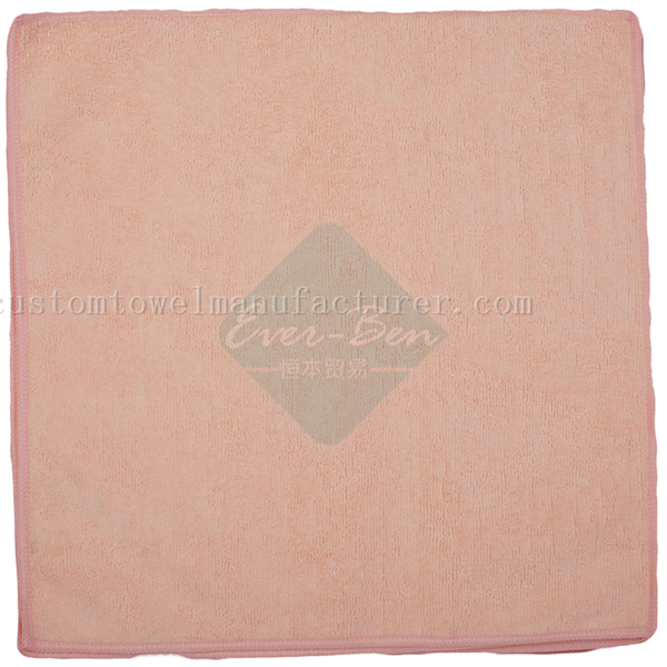 China Bulk Custom dyeing tulip bath towel supplier